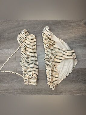 Marc by Marc Jacobs bikini ruffle cream striped size medium